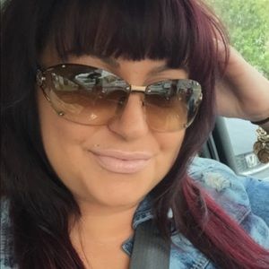 🔥GUCCI SUNGLASSES🔥